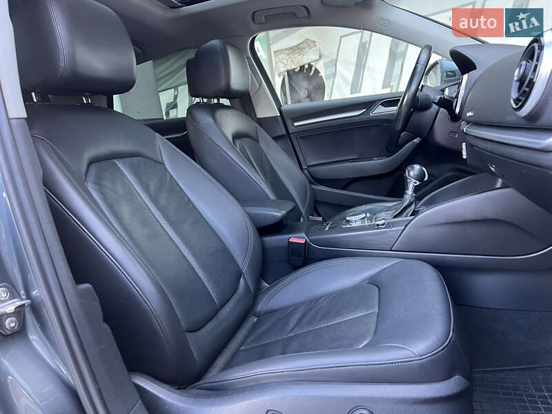 Седан Audi A3 2015 в Києві