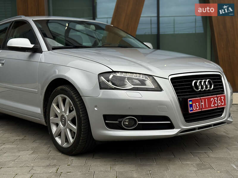 Хэтчбек Audi A3 2012 в Луцке