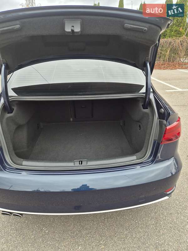 Седан Audi A3 2017 в Києві фото 49 Седан Audi A3 2017 в Києві