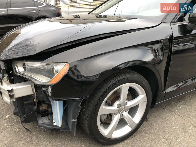 Седан Audi A3 2015 в Ірпені