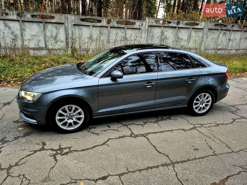 Седан Audi A3 2016 в Киеве фото 10 Седан Audi A3 2016 в Киеве