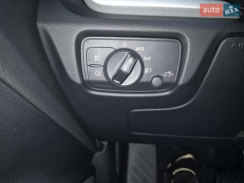 Седан Audi A3 2016 в Киеве фото 17 Седан Audi A3 2016 в Киеве
