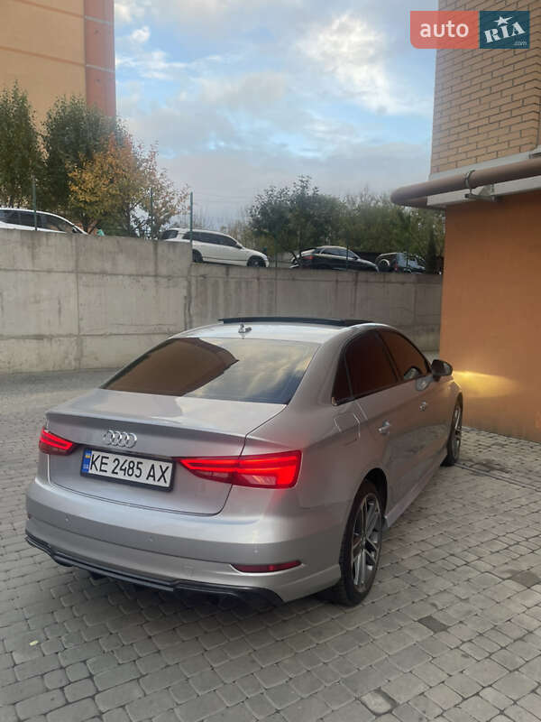 Седан Audi A3 2016 в Дніпрі фото 3 Седан Audi A3 2016 в Дніпрі