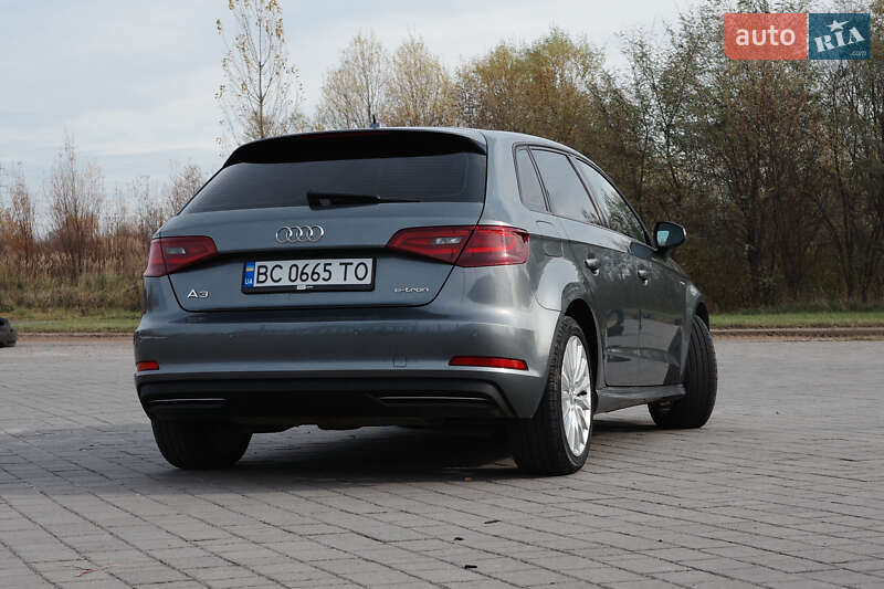 Хэтчбек Audi A3 2015 в Львове фото 7 Хэтчбек Audi A3 2015 в Львове
