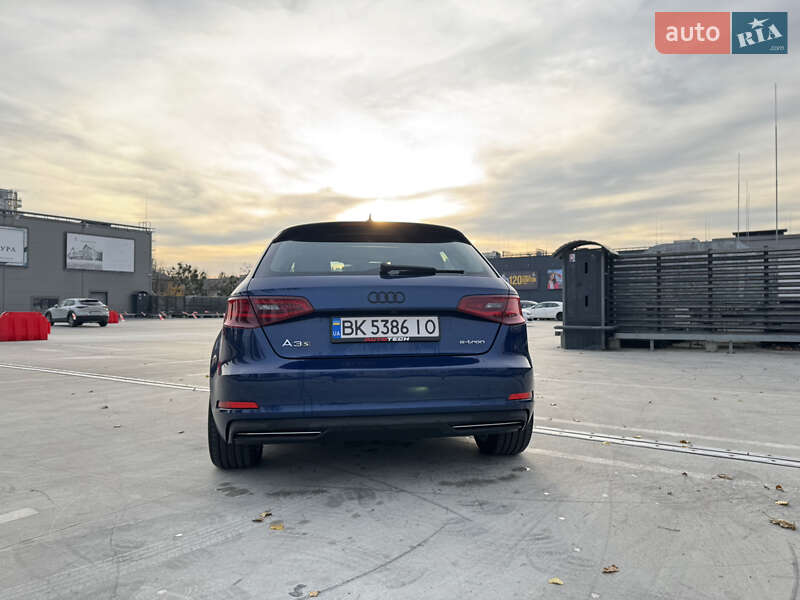 Хэтчбек Audi A3 2015 в Киеве фото 8 Хэтчбек Audi A3 2015 в Киеве
