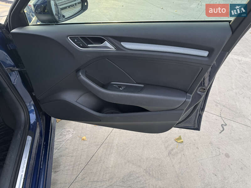 Хэтчбек Audi A3 2015 в Киеве фото 34 Хэтчбек Audi A3 2015 в Киеве