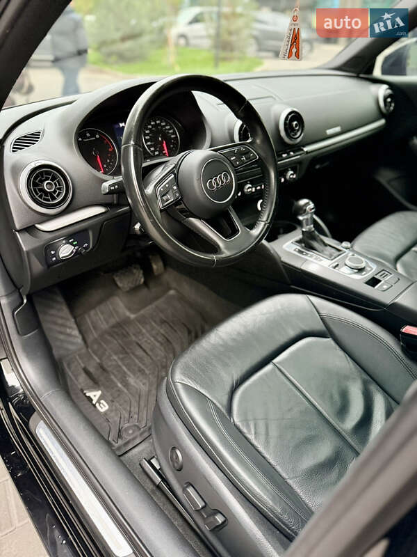 Седан Audi A3 2017 в Києві