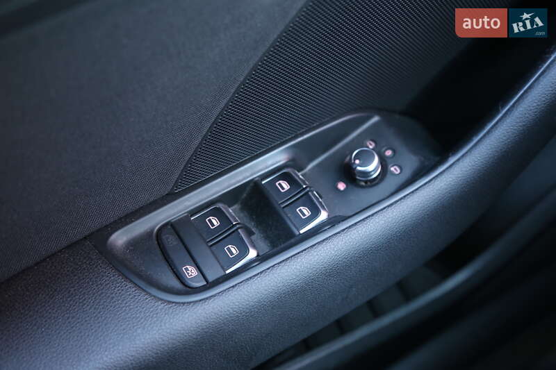 Седан Audi A3 2013 в Києві фото 23 Седан Audi A3 2013 в Києві