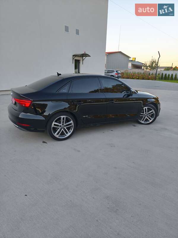 Седан Audi A3 2017 в Луцьку фото 14 Седан Audi A3 2017 в Луцьку