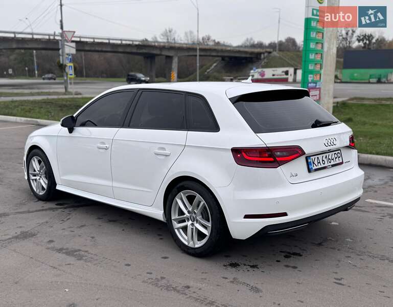 Хэтчбек Audi A3 2016 в Киеве фото 4 Хэтчбек Audi A3 2016 в Киеве