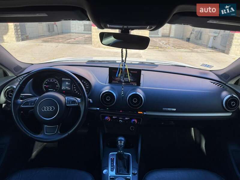 Хэтчбек Audi A3 2016 в Киеве фото 13 Хэтчбек Audi A3 2016 в Киеве