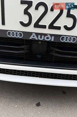 Седан Audi A3 2016 в Киеве
