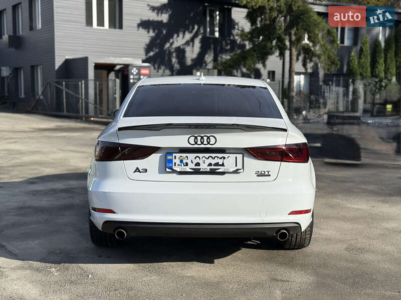 Седан Audi A3 2015 в Киеве