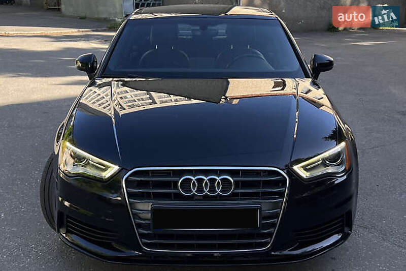 Седан Audi A3 2015 в Києві фото Седан Audi A3 2015 в Києві