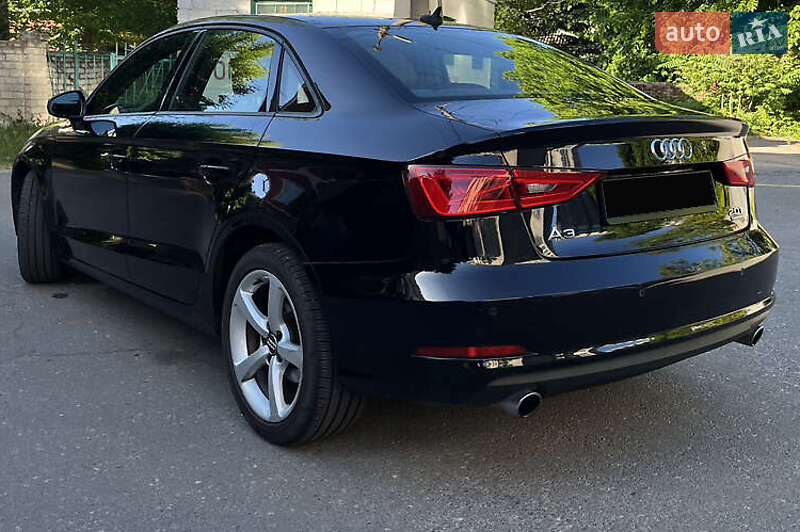 Седан Audi A3 2015 в Києві фото 3 Седан Audi A3 2015 в Києві