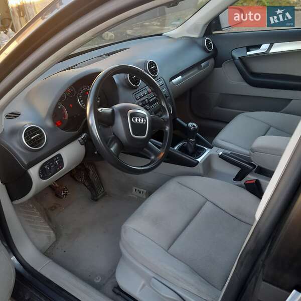 Хэтчбек Audi A3 2004 в Калуше фото 5 Хэтчбек Audi A3 2004 в Калуше