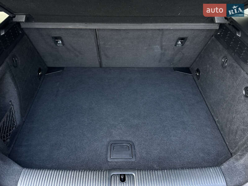 Хетчбек Audi A3 2019 в Шептицькому