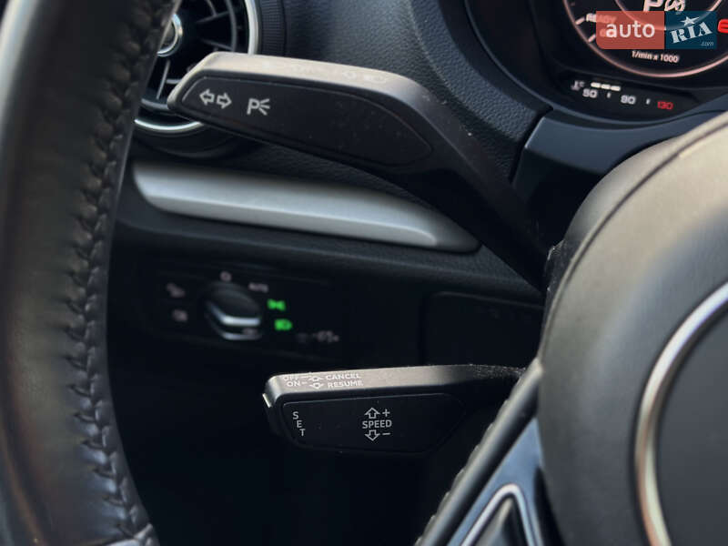 Хетчбек Audi A3 2019 в Шептицькому