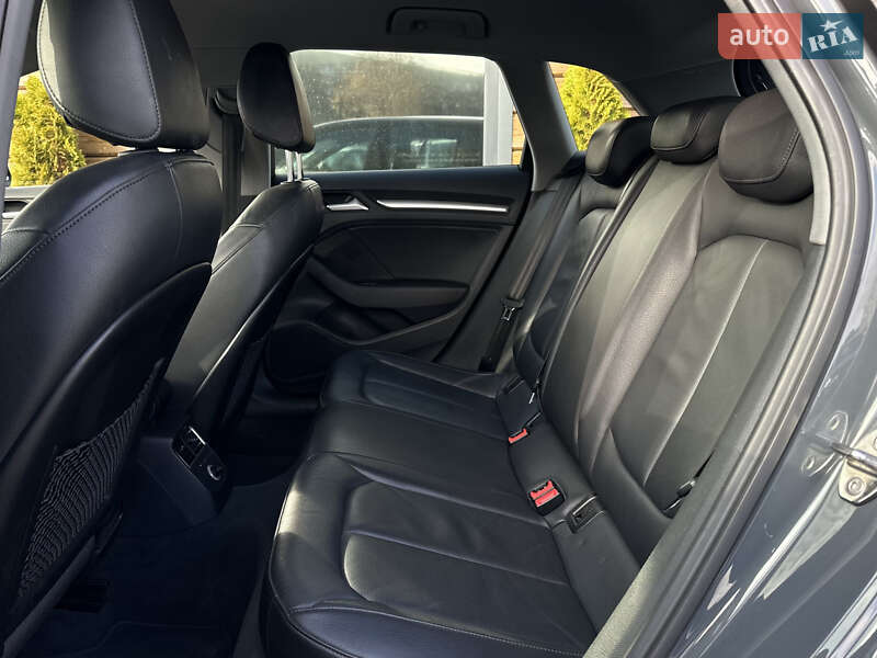 Хетчбек Audi A3 2019 в Шептицькому