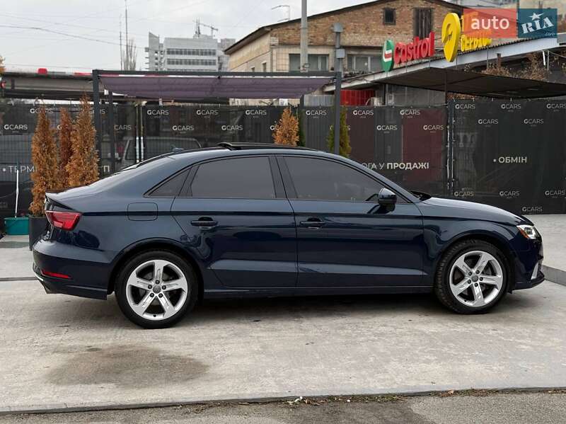 Седан Audi A3 2017 в Києві