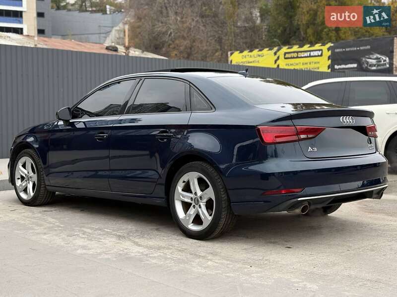 Седан Audi A3 2017 в Києві