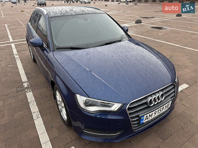 Хетчбек Audi A3 2016 в Житомирі фото 3 Хетчбек Audi A3 2016 в Житомирі