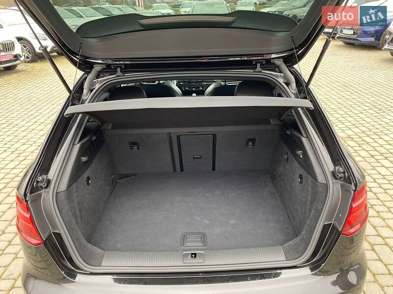 Хетчбек Audi A3 2018 в Львові