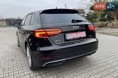 Хэтчбек Audi A3 2016 в Луцке