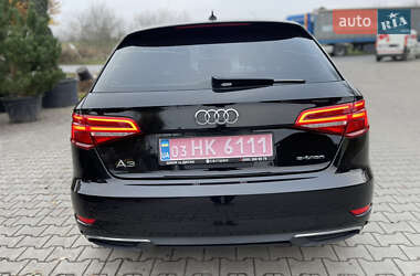 Хэтчбек Audi A3 2016 в Луцке