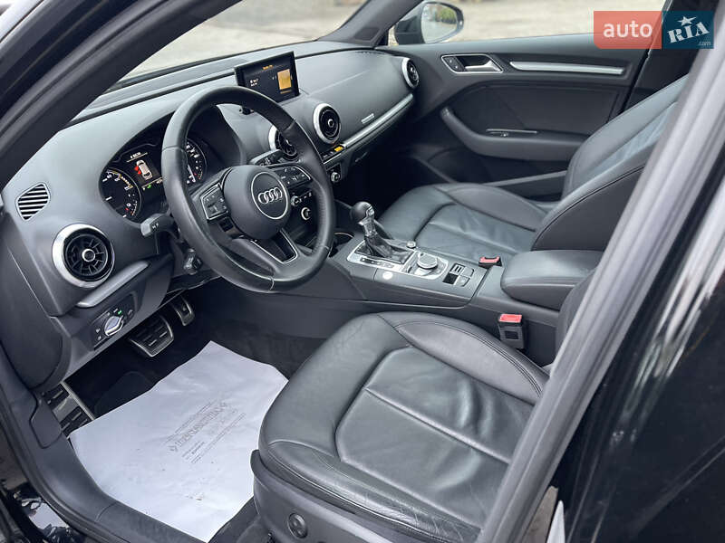 Хетчбек Audi A3 2017 в Луцьку фото 23 Хетчбек Audi A3 2017 в Луцьку