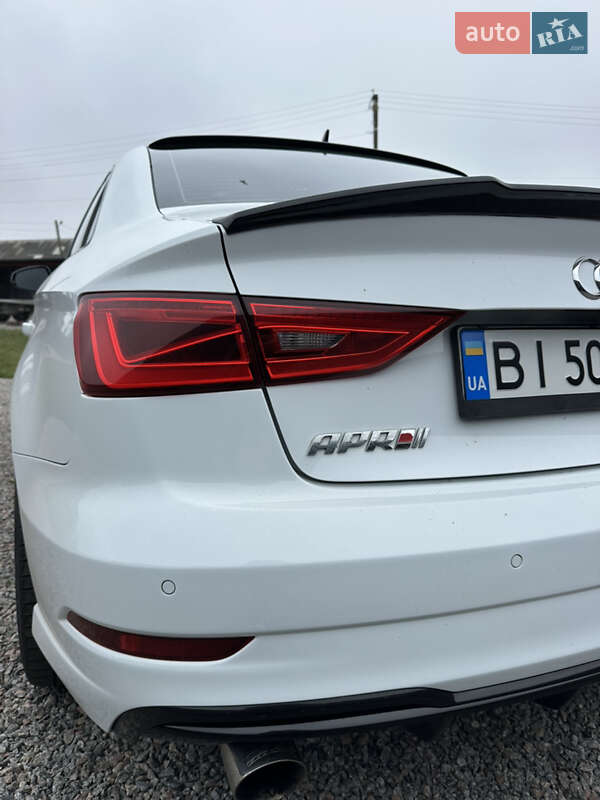 Седан Audi A3 2015 в Києві