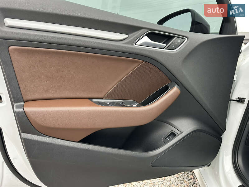 Седан Audi A3 2015 в Києві