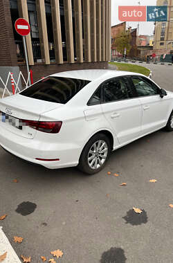 Хэтчбек Audi A3 2015 в Харькове
