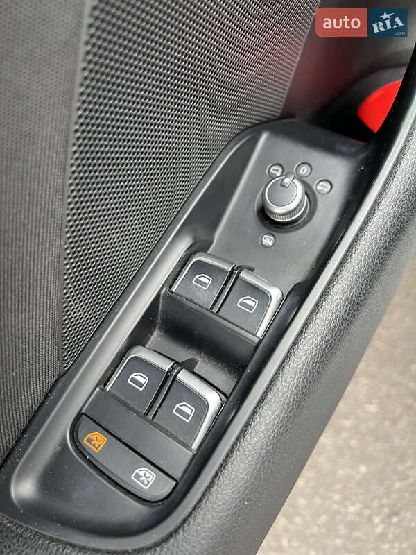 Хэтчбек Audi A3 2015 в Харькове