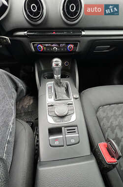Хэтчбек Audi A3 2015 в Харькове
