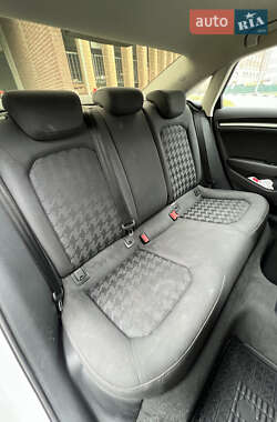 Хэтчбек Audi A3 2015 в Харькове
