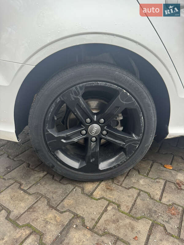 Седан Audi A3 2018 в Дніпрі