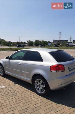Хэтчбек Audi A3 2003 в Мукачево
