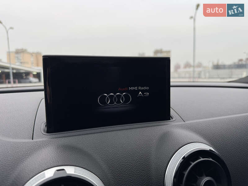 Седан Audi A3 2015 в Києві