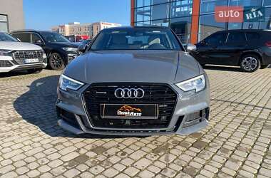 Седан Audi A3 2017 в Львове