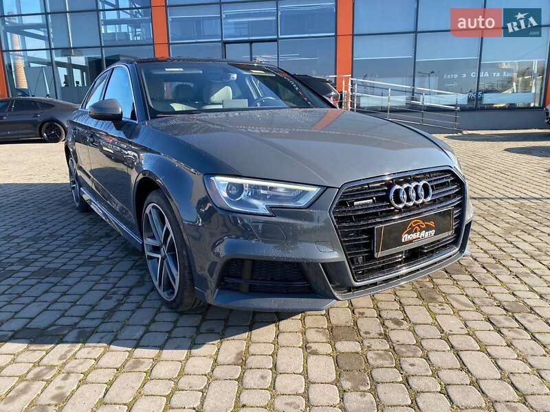 Седан Audi A3 2017 в Львове