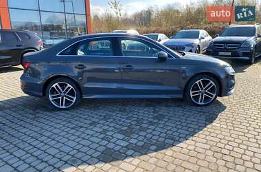 Седан Audi A3 2017 в Львове