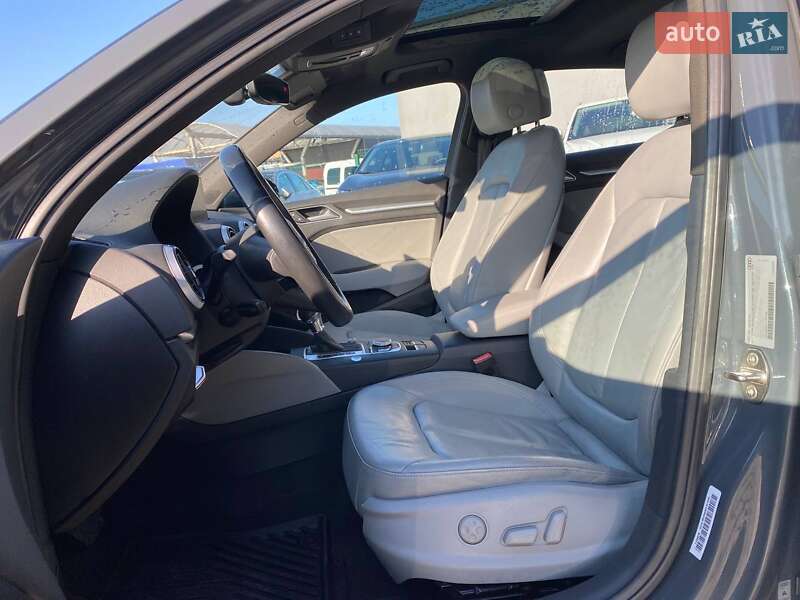 Седан Audi A3 2017 в Львове
