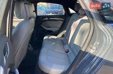 Седан Audi A3 2017 в Львове