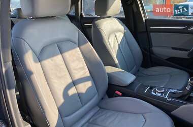 Седан Audi A3 2017 в Львове
