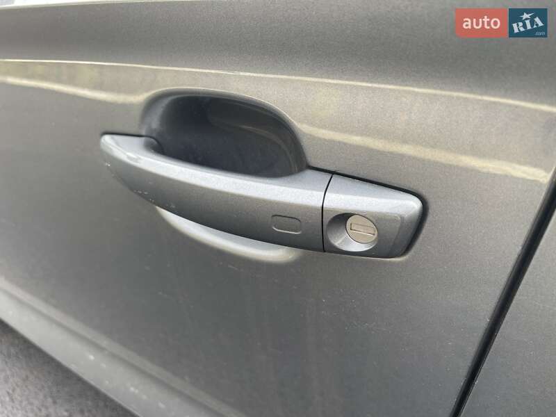 Седан Audi A3 2015 в Киеве