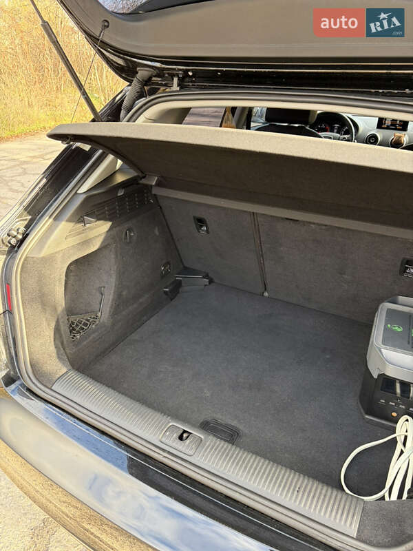 Хетчбек Audi A3 2015 в Кременчуці фото 16 Хетчбек Audi A3 2015 в Кременчуці