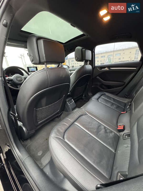 Седан Audi A3 2015 в Киеве