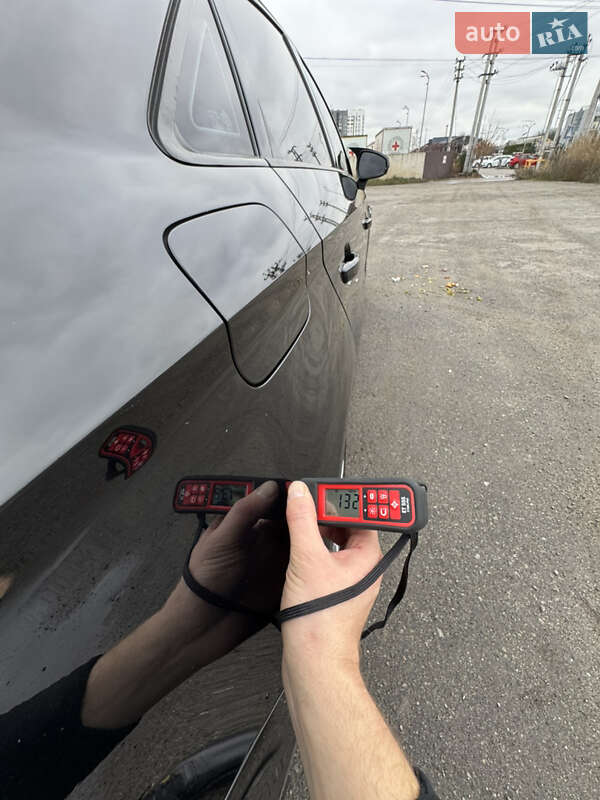 Седан Audi A3 2015 в Киеве