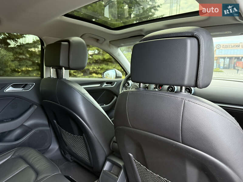 Седан Audi A3 2014 в Одессе